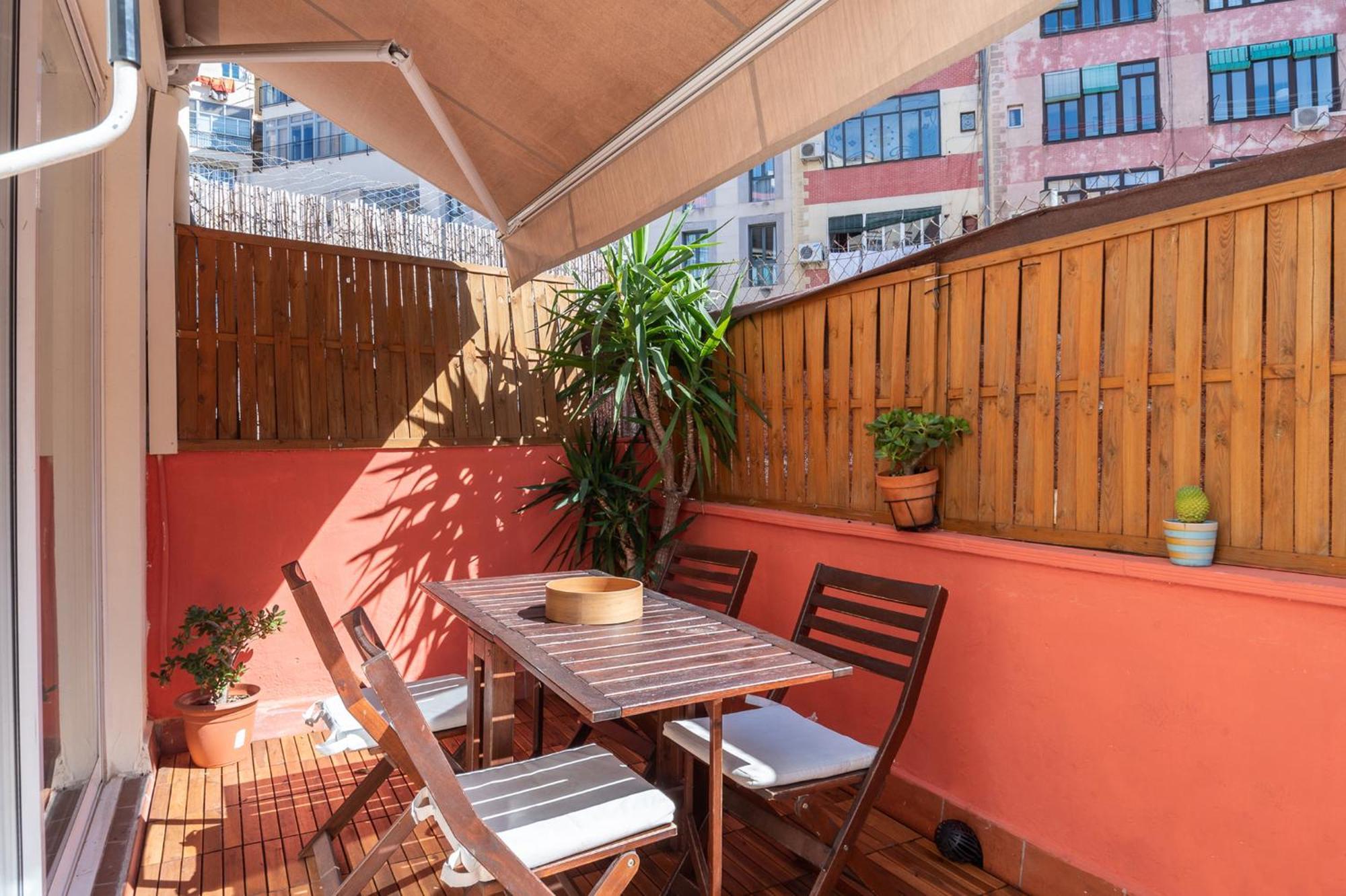 Spacious & Sunny Apt With Terrace In The City Center Barcelona Buitenkant foto