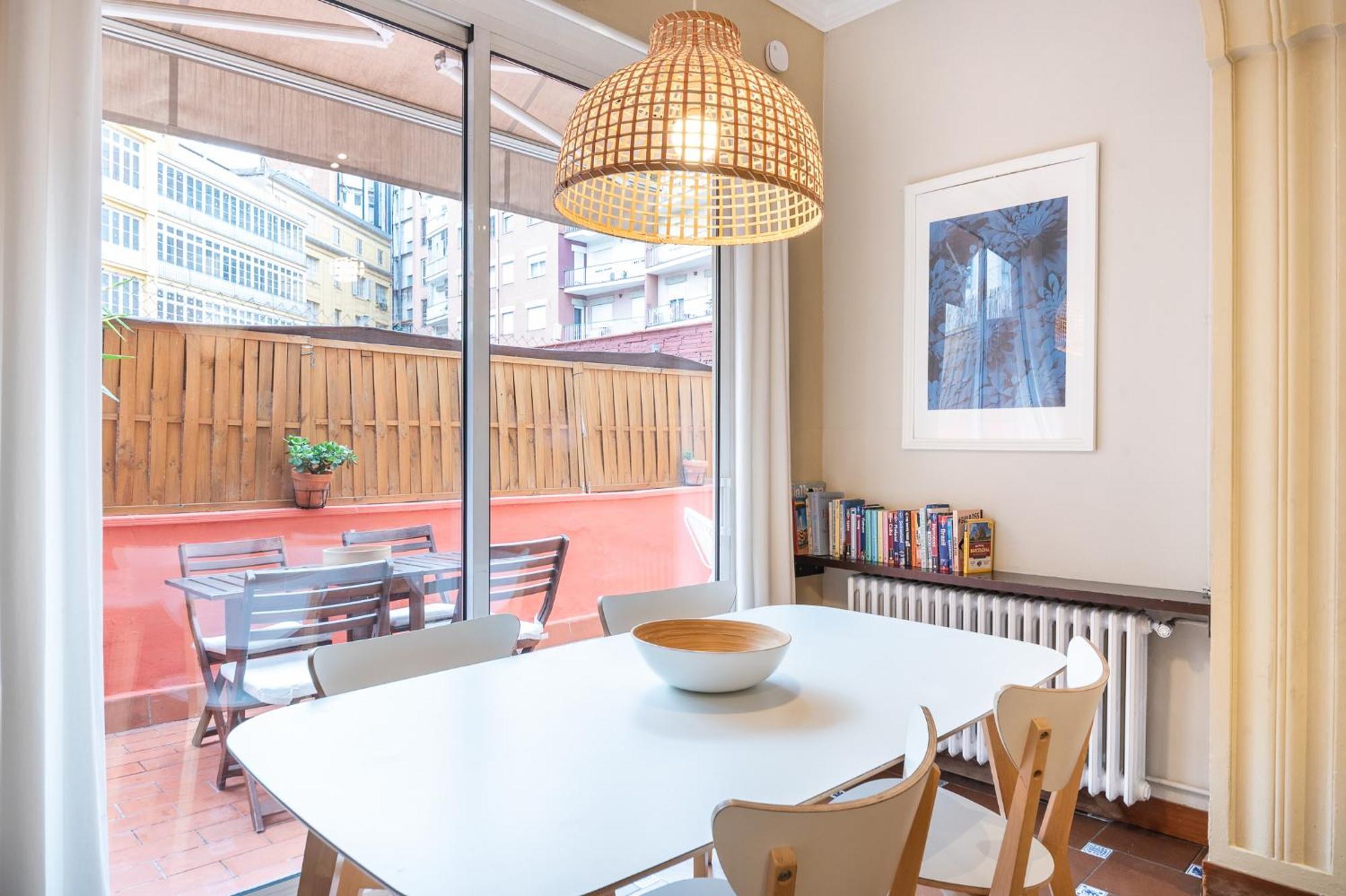 Spacious & Sunny Apt With Terrace In The City Center Barcelona Buitenkant foto